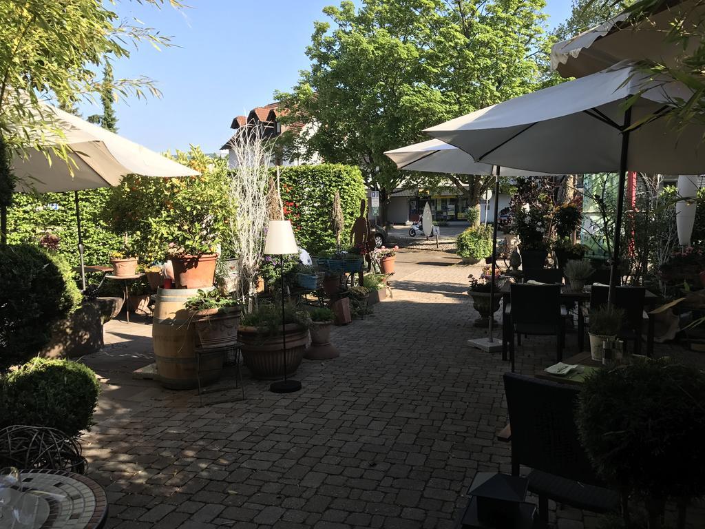 Hotel Schwarzwalder Hof Achern Esterno foto