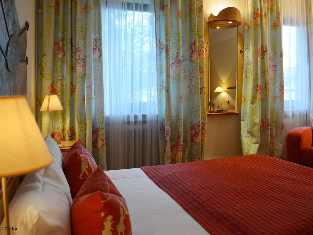 Hotel Schwarzwalder Hof Achern Esterno foto